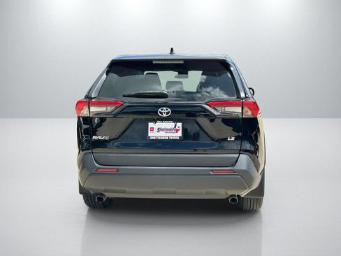 Used 2023 Toyota RAV4 LE FWD image 6