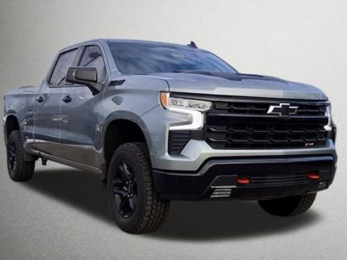 Used 2024 Chevrolet Silverado 1500 LT Trail Boss w/ Convenience Package II image 1