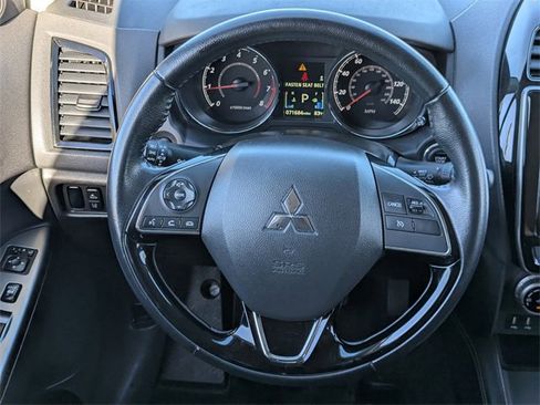 Used 2021 Mitsubishi Outlander Sport SE image 18