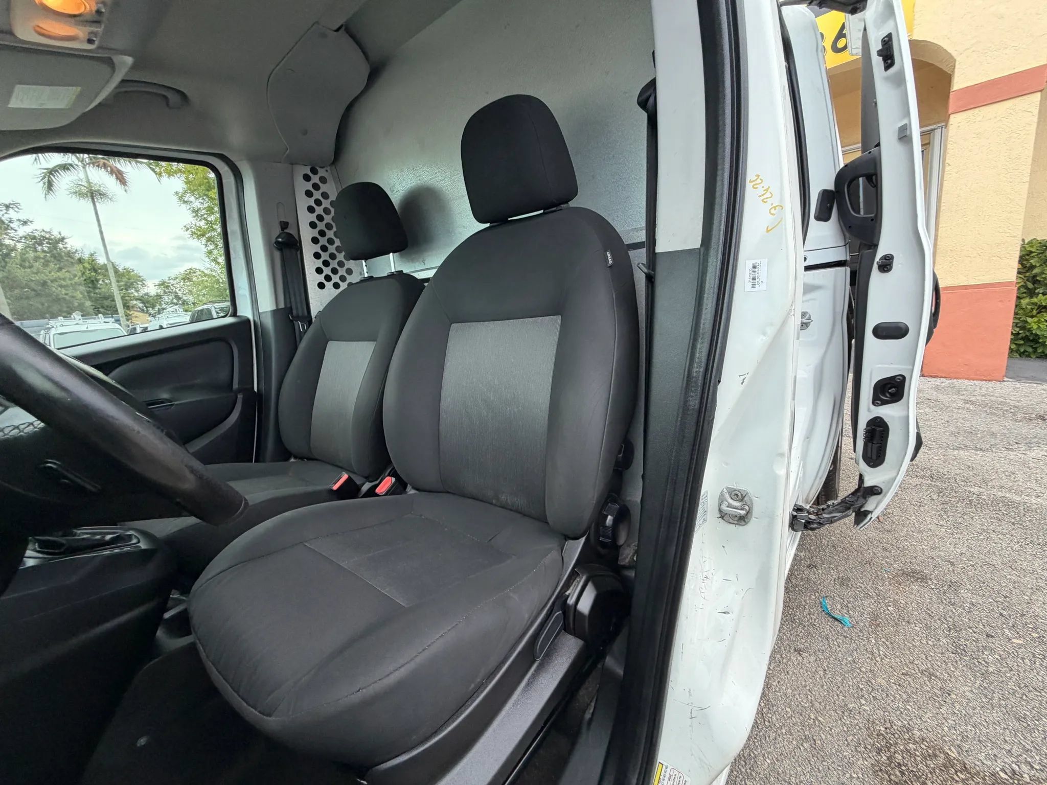 Used 2021 RAM ProMaster City Tradesman SLT FWD image 17