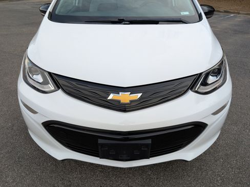 Used 2020 Chevrolet Bolt LT image 12