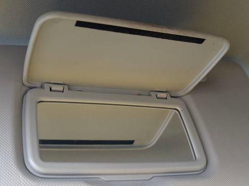 Used 2020 Subaru Impreza 2.0i image 28