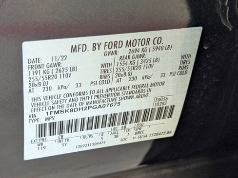 Certified 2023 Ford Explorer XLT w/ Equipment Group 202A image 20