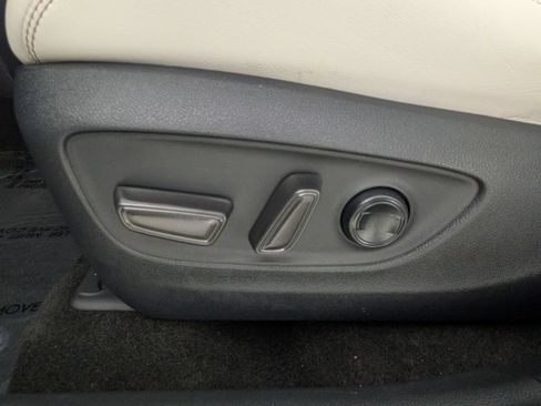 Used 2024 Toyota RAV4 XLE Premium FWD image 22
