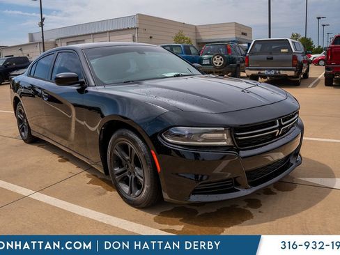 Used 2015 Dodge Charger SE w/ Popular Equipment Group RWD image 30