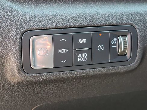 Used 2025 GMC Terrain Elevation AWD/4WD image 14