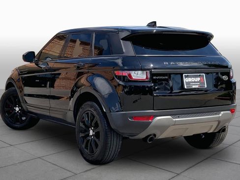 Used 2018 Land Rover Range Rover Evoque SE AWD/4WD image 12
