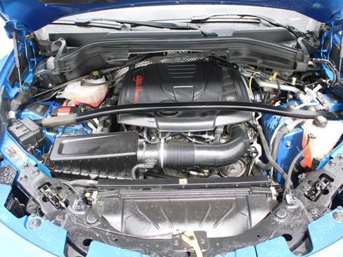 Used 2021 Alfa Romeo Stelvio Ti w/ Nero Edizione image 17