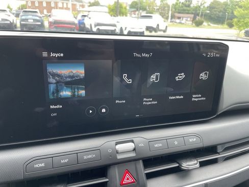 Certified 2025 Kia K4 FWD image 11