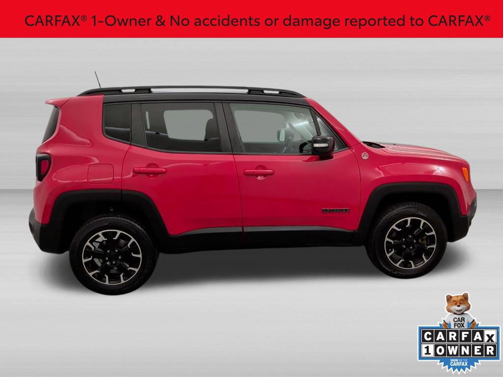 Used 2023 Jeep Renegade Trailhawk AWD/4WD image 3