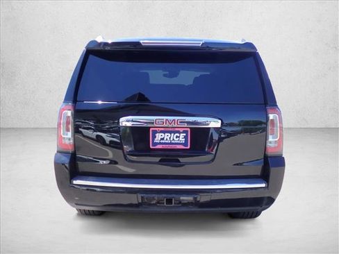 Used 2019 GMC Yukon XL Denali AWD/4WD image 3