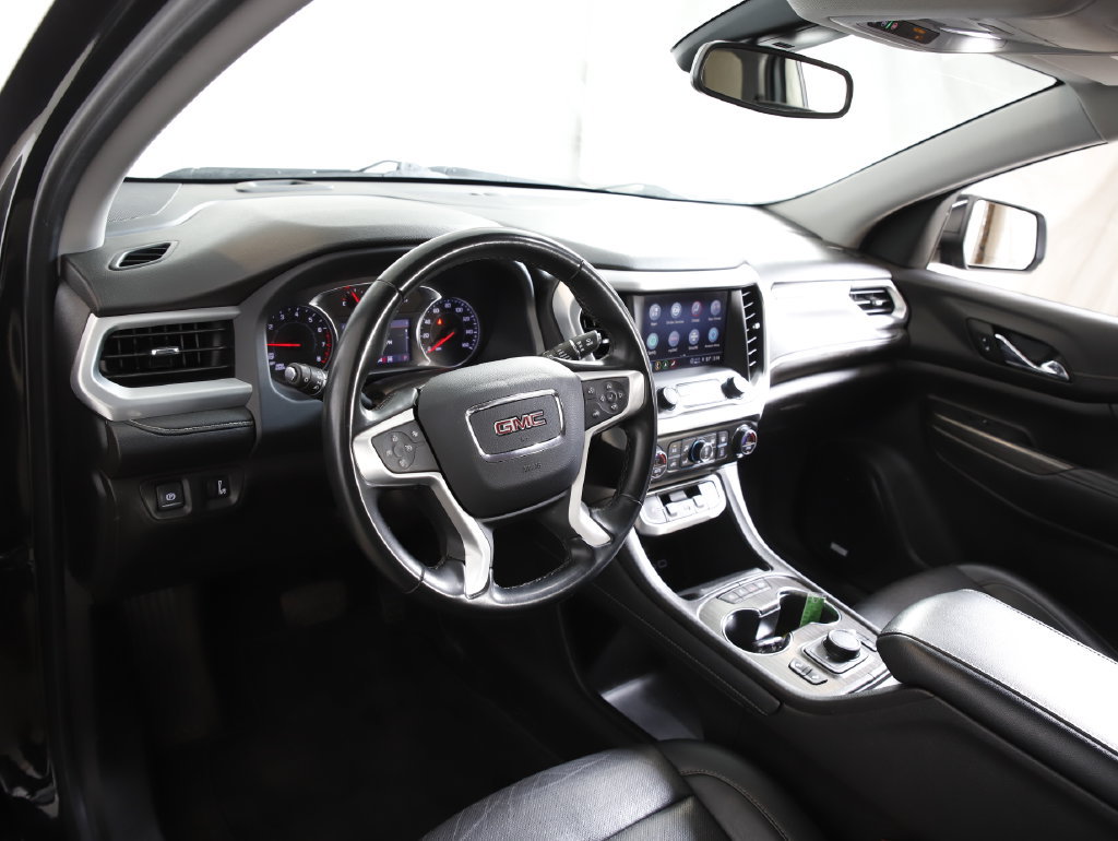 Used 2023 GMC Acadia SLT AWD/4WD image 13