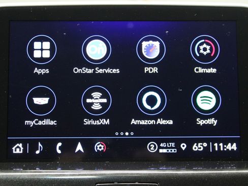 Used 2023 Cadillac CT4 V w/ Navigation Package image 33