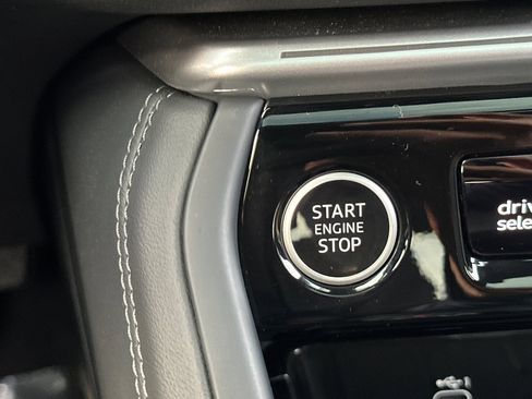 Used 2025 Audi Q5 Premium w/ 19" Wheel Package image 22