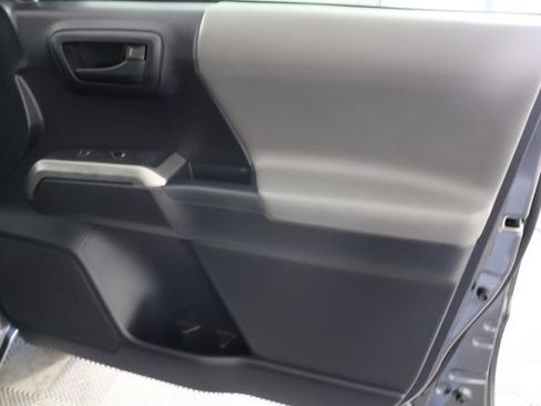 Used 2018 Toyota Tacoma SR5 image 26