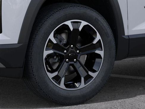 New 2026 Chevrolet Equinox LT image 9