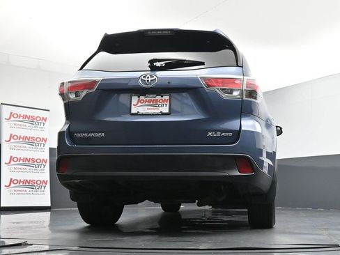 Used 2016 Toyota Highlander XLE image 44