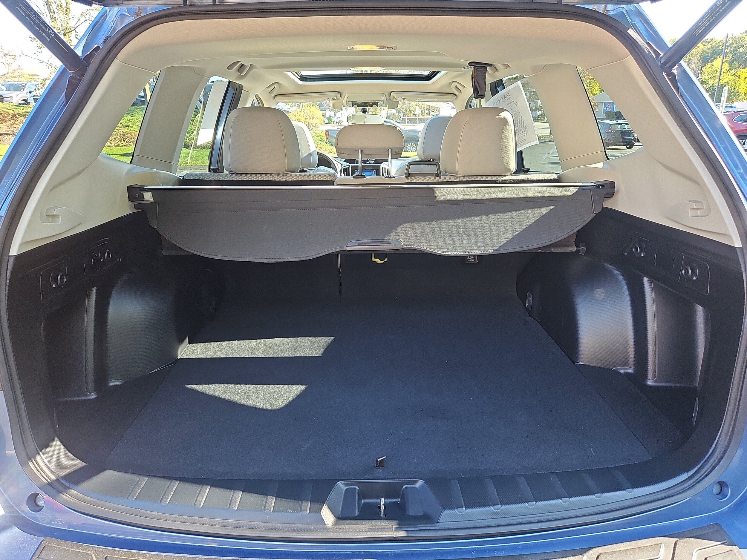 Used 2021 Subaru Forester Premium AWD/4WD image 31