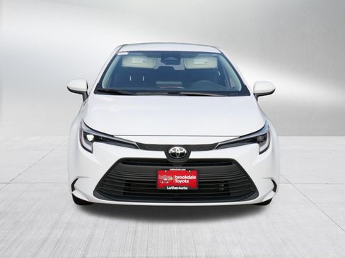 Certified 2026 Toyota Corolla LE FWD image 2