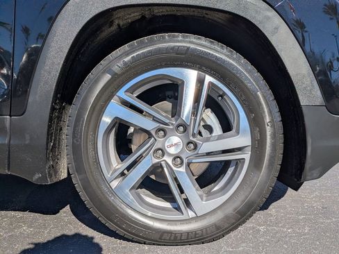 Used 2021 GMC Terrain SLT image 11