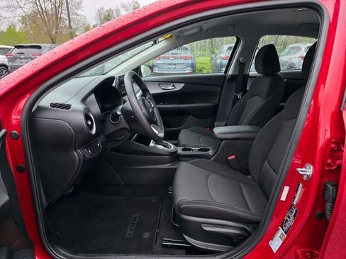 Certified 2023 Kia Forte LXS FWD image 16