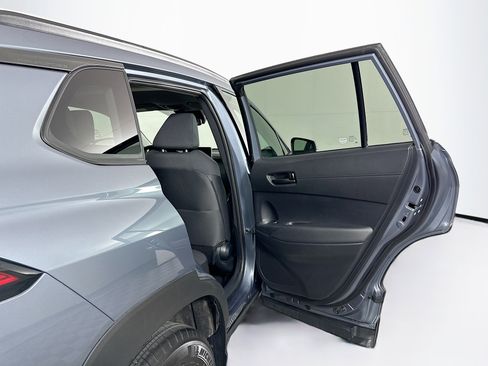 Used 2024 Toyota Corolla Cross LE image 28