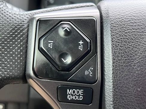 Used 2021 Toyota Tacoma TRD Off-Road w/ Technology Package AWD/4WD image 21