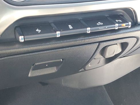 Used 2018 Chevrolet Silverado 1500 LT w/ All Star Edition AWD/4WD image 18