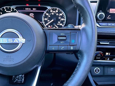 Certified 2023 Nissan Rogue SV w/ SV Premium B Package image 22