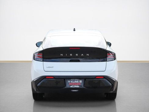New 2026 Nissan Leaf SV+ FWD image 3