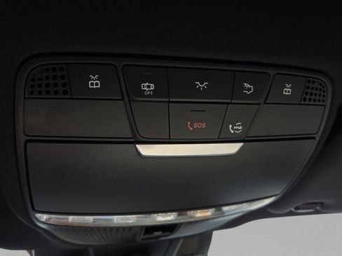 Used 2023 Mercedes-Benz E 350 Sedan image 35