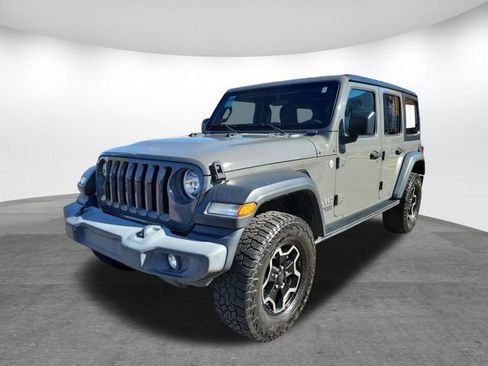 Used 2020 Jeep Wrangler Unlimited Sport AWD/4WD image 2