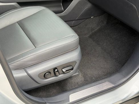 Used 2025 Lexus TX 350 FWD w/ Convenience Package image 16