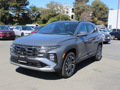 New 2026 Hyundai Tucson Limited AWD/4WD image 3