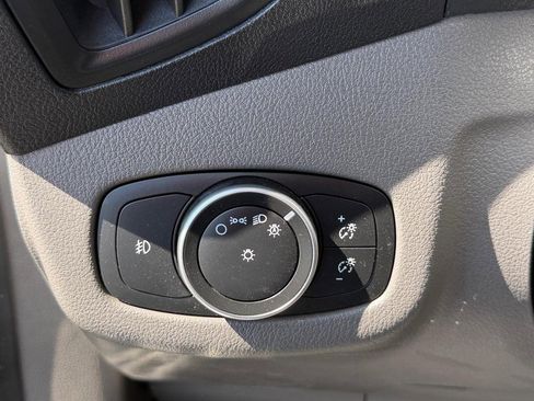 Used 2021 Ford Transit Connect XLT image 37