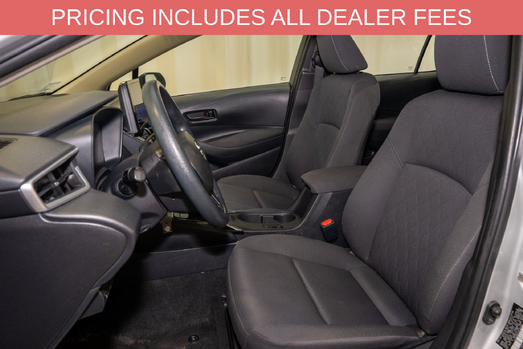 Used 2024 Toyota Corolla LE FWD image 9
