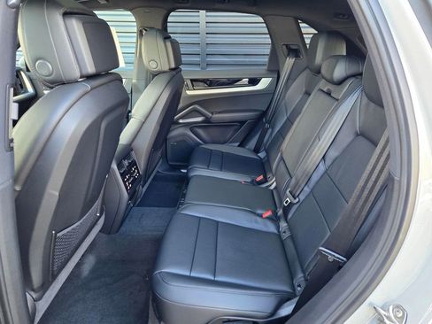 New 2026 Porsche Cayenne S AWD/4WD image 18