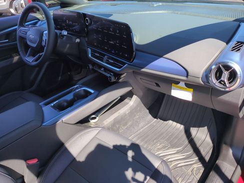 New 2026 Chevrolet Equinox EV LT w/ LPO, All-Weather Mat Package image 27