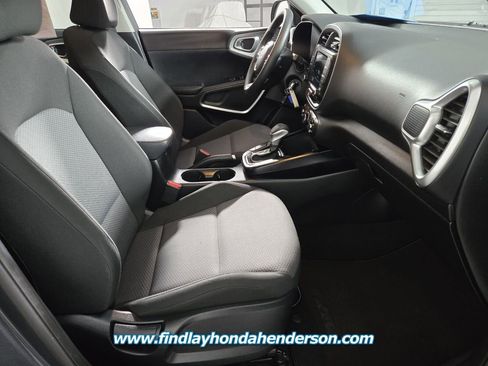 Used 2023 Kia Soul LX w/ Option Group 015 image 20