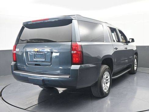Used 2020 Chevrolet Suburban LT RWD image 5