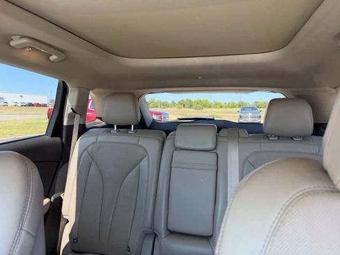 Used 2023 Lincoln Nautilus Reserve FWD image 14
