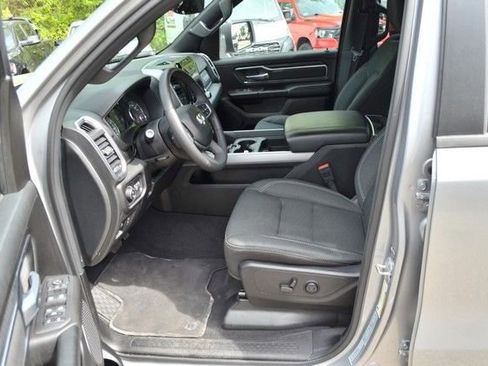 Used 2025 RAM 1500 Big Horn AWD/4WD image 17