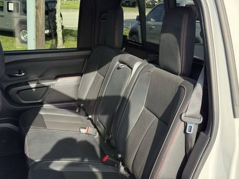 Used 2021 Nissan Titan PRO-4X w/ Pro-4x Convenience Package AWD/4WD image 29