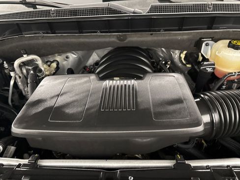 Used 2023 Chevrolet Tahoe RST image 33