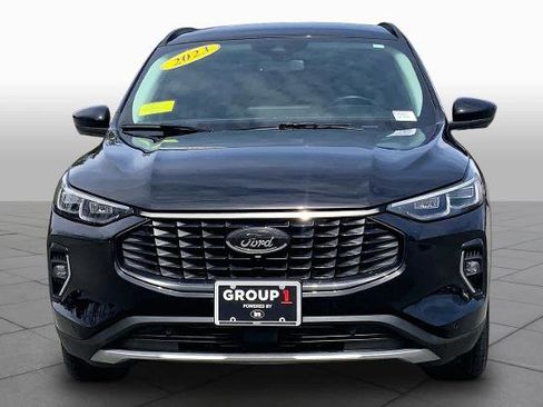Certified 2023 Ford Escape Platinum AWD/4WD image 4