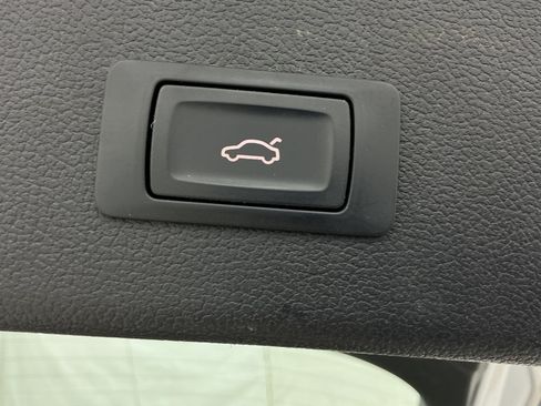 Used 2014 Audi A4 Prestige AWD/4WD image 46
