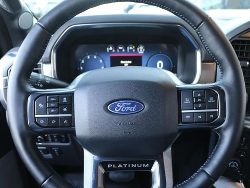 Used 2025 Ford F150 Platinum AWD/4WD image 27