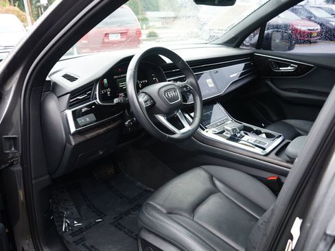 Used 2021 Audi Q7 2.0T Premium Plus w/ Executive Package image 17