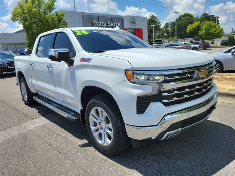 Used 2024 Chevrolet Silverado 1500 LTZ image 1