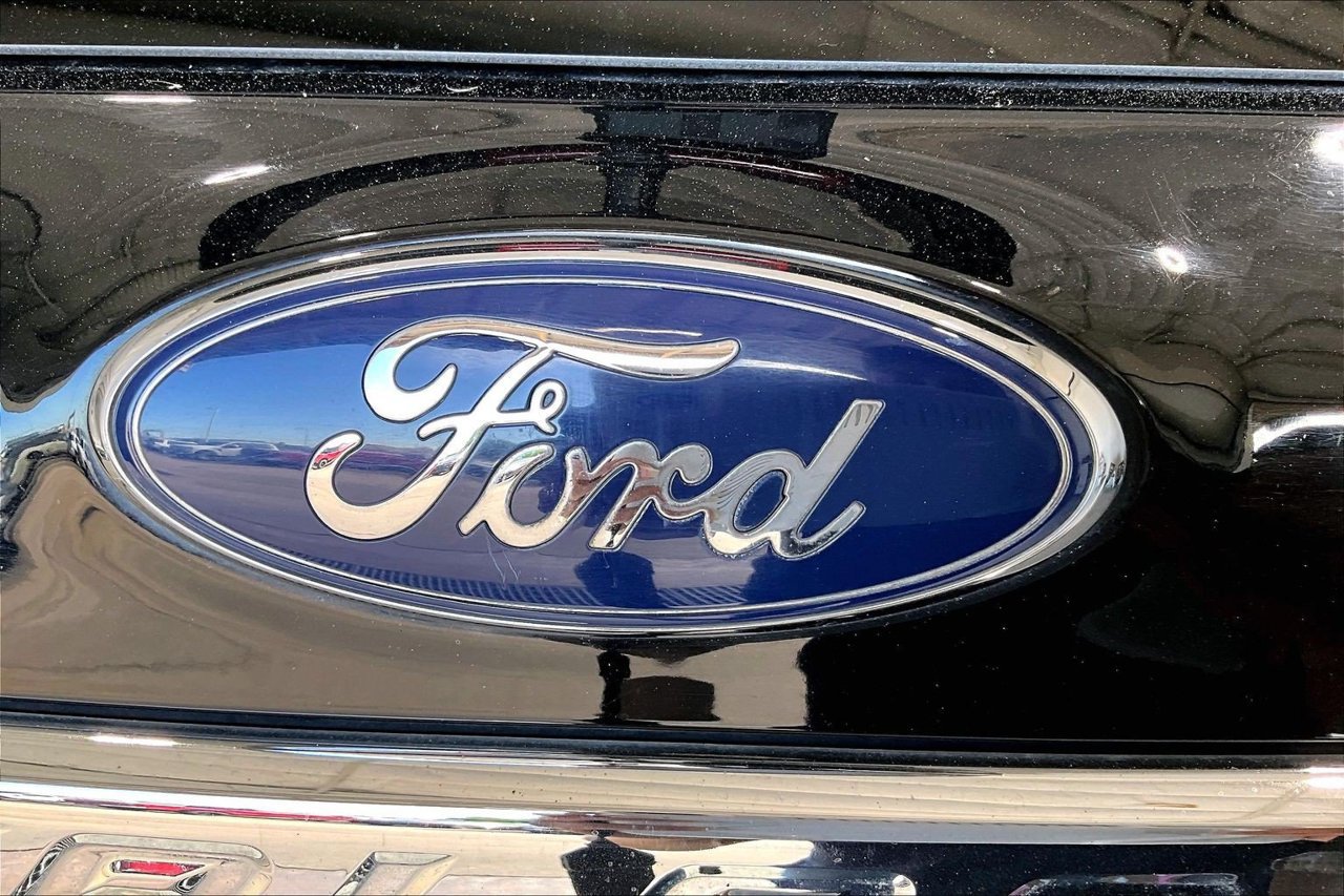 Used 2018 Ford Explorer FWD image 7